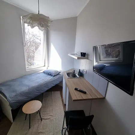 Apartament Inviting In Center *